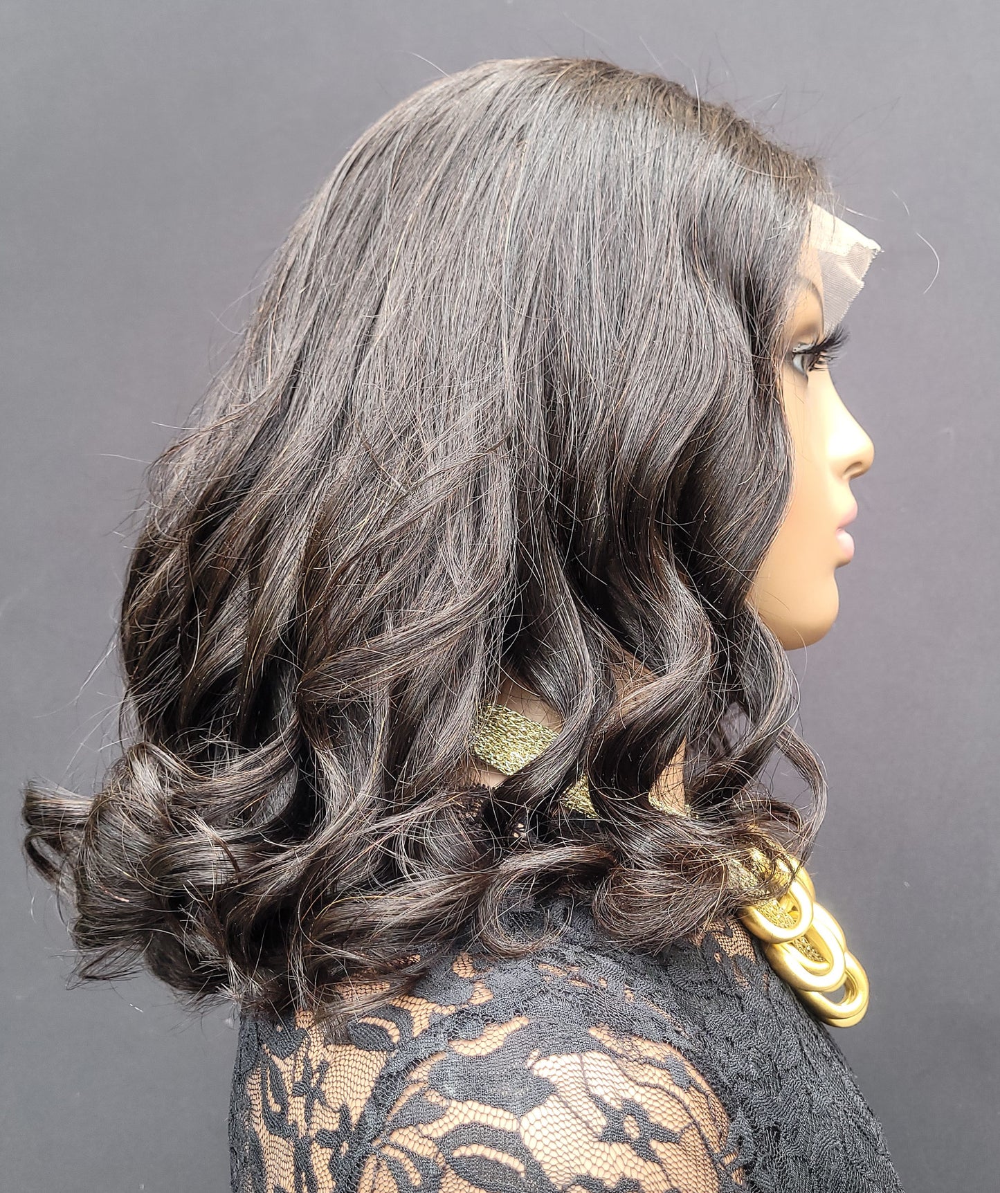 Item #003: Layered bob cut 5×5 Transparent Lace Closure Wig